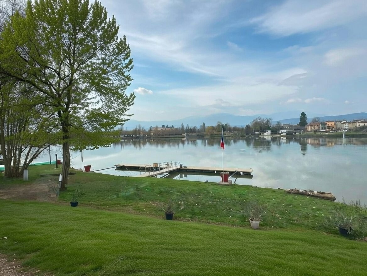 Gîte Rives de Saône au bord de la rivière